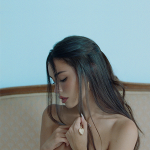 Madison Beer - angel wings