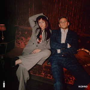 Amplify & Emily Makis - Get It On