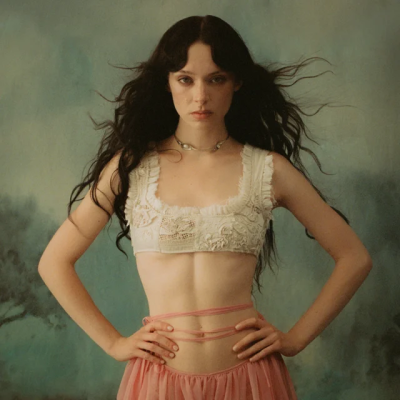 Holly Humberstone - Too Cute To Be Lonely